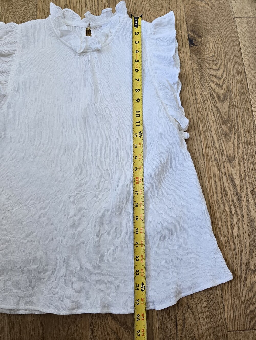 THML Ivory Textured Ruffle Sleeve Blouse Large - Picture 8 of 8
